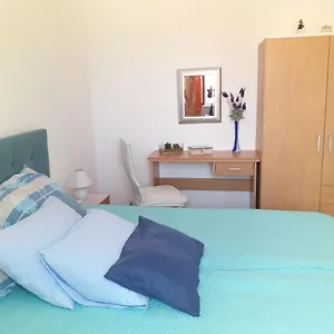 Ana Apartment